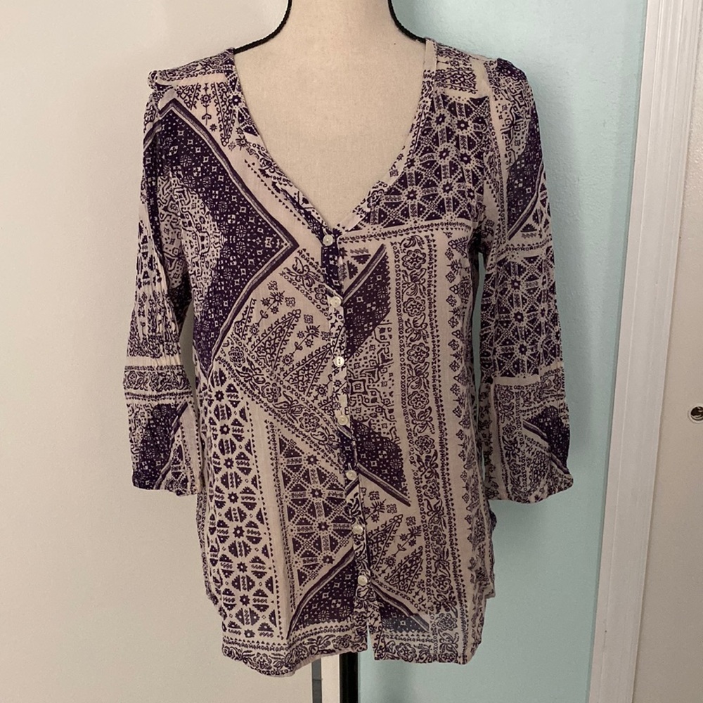 Lucky Brand Women’s Boho V-neck Button Down Blouse